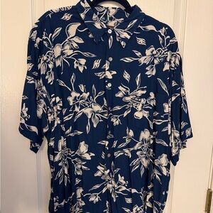 Tori Richard floral Disney Cruise Line  Navy Blue Men's aloha Hawaiian Shirt
